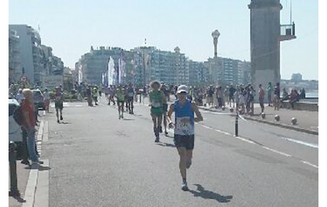 Valérie: 2 qualifications aux France des 10km et semi-marathon